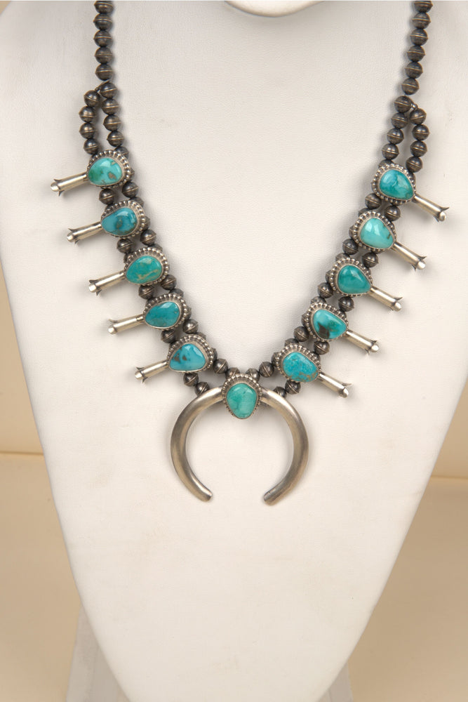 
                  
                    Navajo Handmade White Water Turquoise Necklace and Earring Set - 5
                  
                