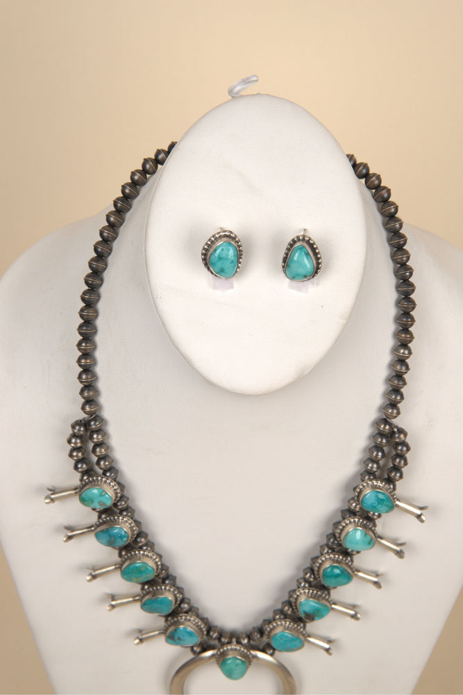 
                  
                    Navajo Handmade White Water Turquoise Necklace and Earring Set - 5
                  
                