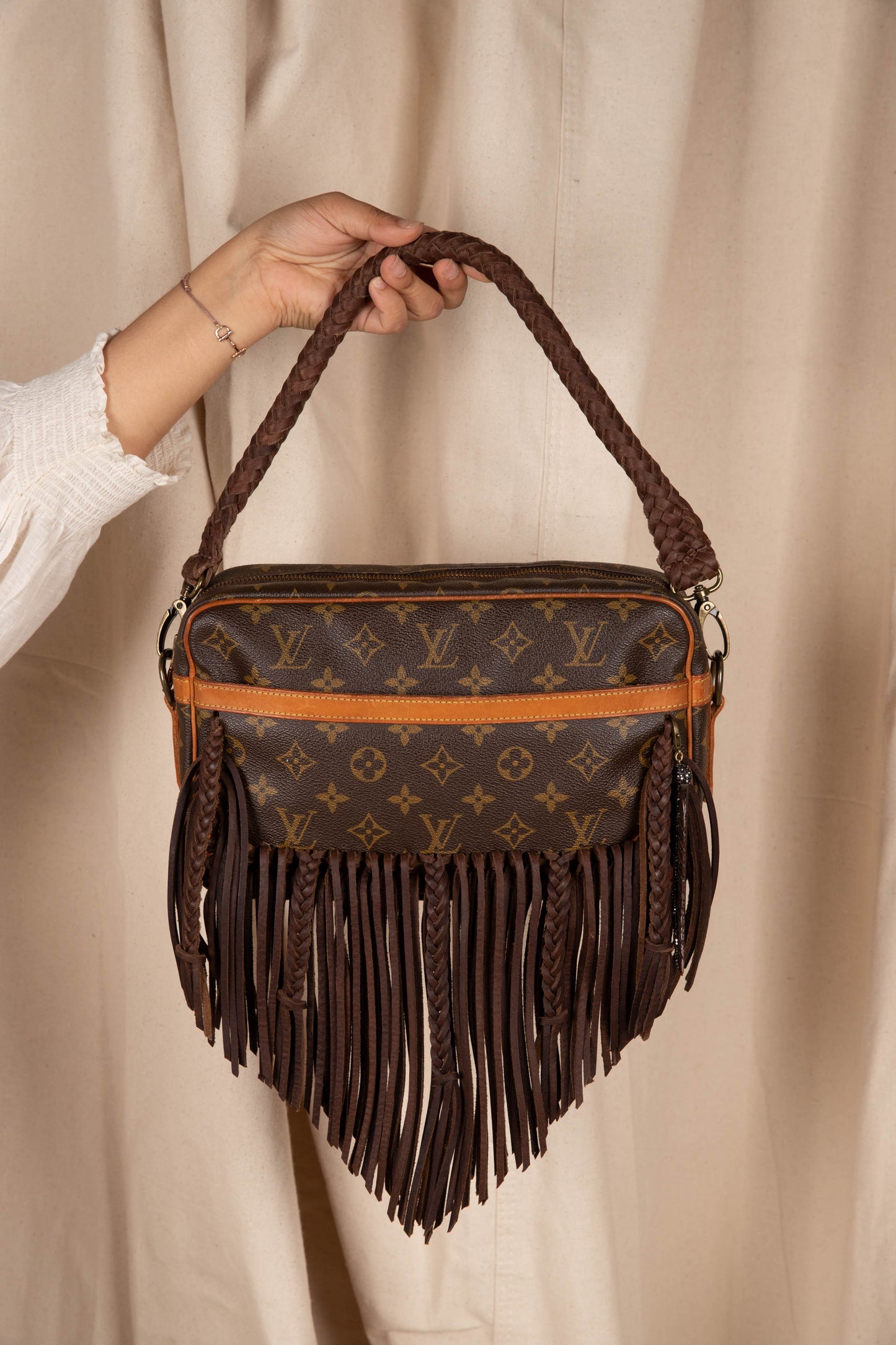 Fringe shoulder bag on sale