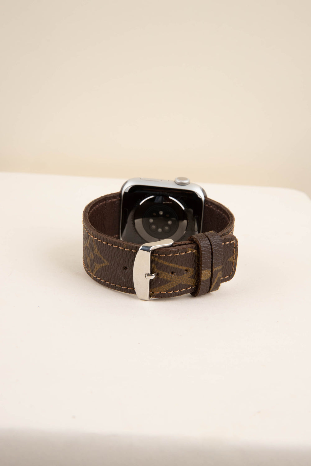 LV Apple Watch band Lux smart band 44mm in 2023