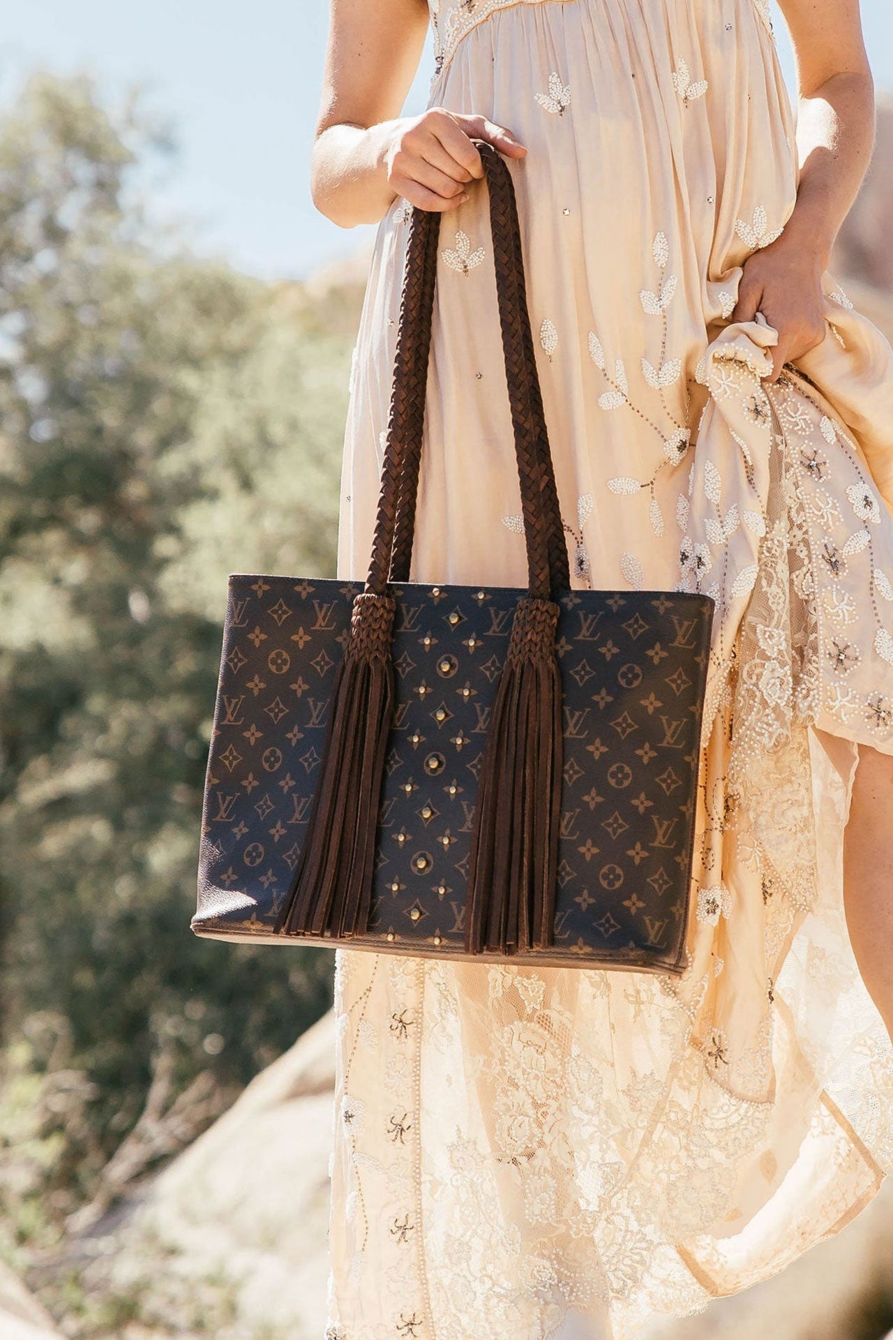 Louis Vuitton - Authenticated Kalahari Handbag - Cloth Brown for Women, Good Condition